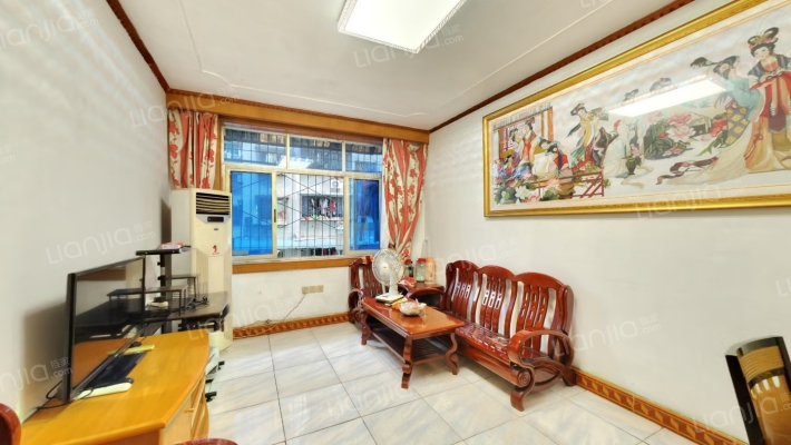 天诚小区二手房实景图