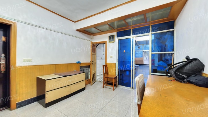 西安市电信局迎春巷家属院二手房实景图