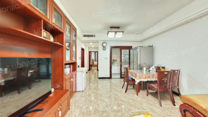 世茂云湖二手房实景图