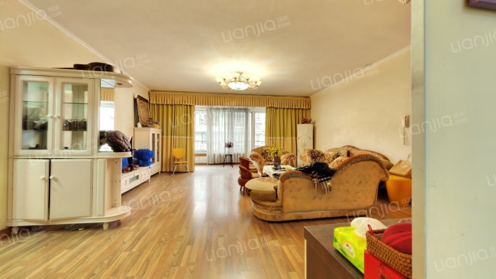 佳美花园二手房实景图