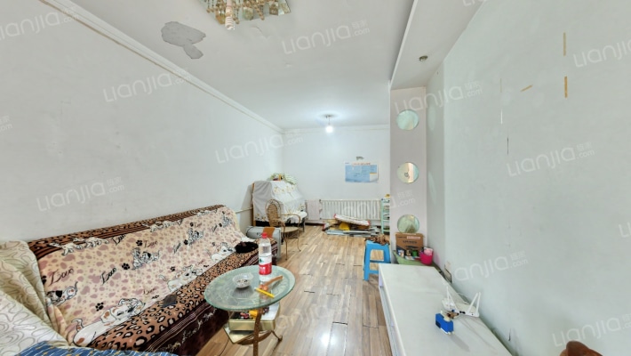 生产路8号院二手房实景图