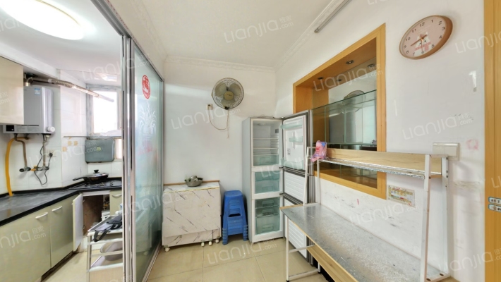 红花村161号二手房实景图