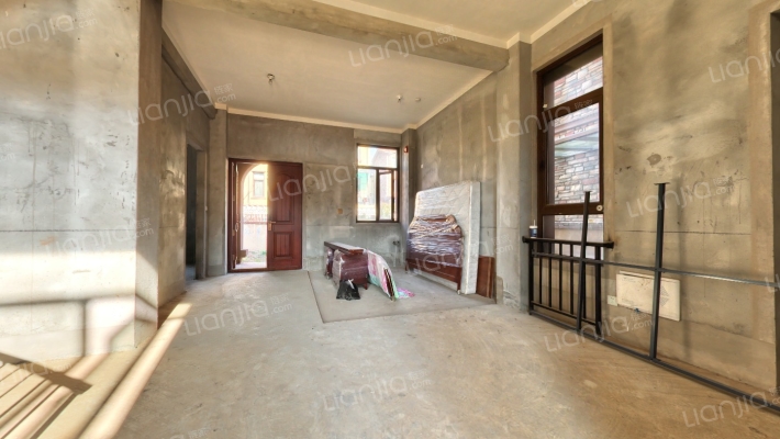 尚峰尚水二手房实景图