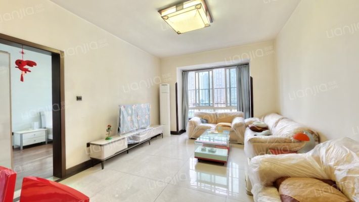 河畔华苑二期二手房实景图