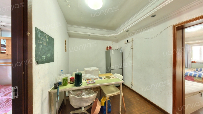 李村东里二手房实景图