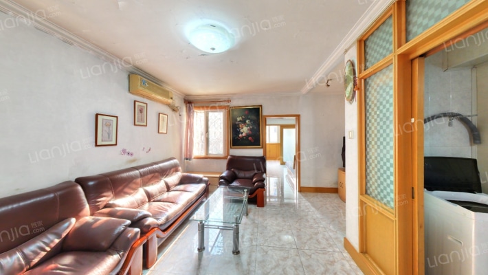 新华小区二手房实景图