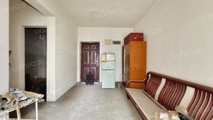 天顺家园二手房实景图