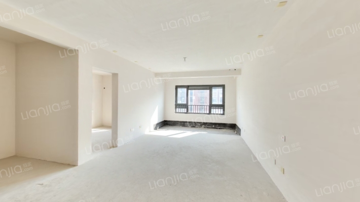 湖畔祥云花苑二手房实景图