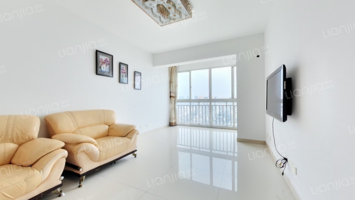 东方丽苑二手房实景图