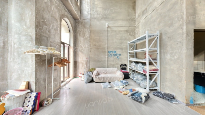 中海天鉴二手房实景图