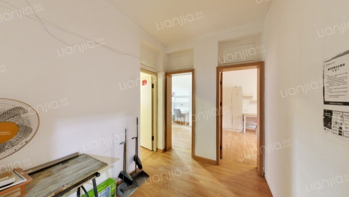 梓潼桥西街16号二手房实景图