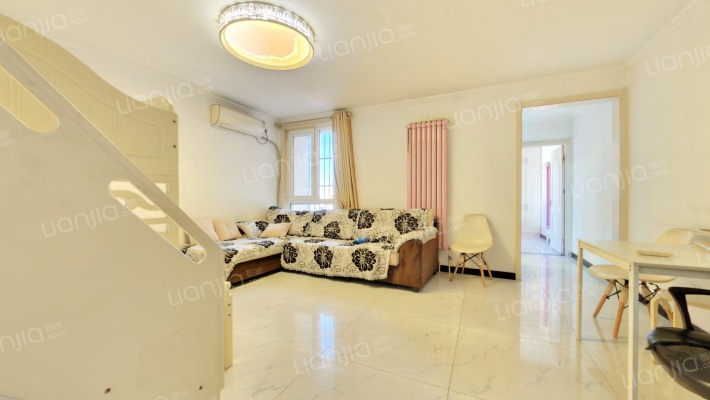 铭品嘉苑二手房实景图