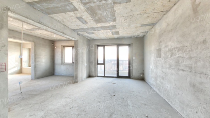 碧桂园凤凰台二手房实景图