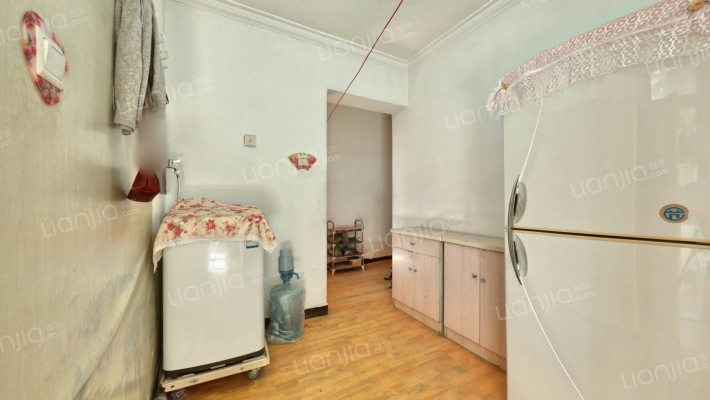 燕麓苑东区二手房实景图