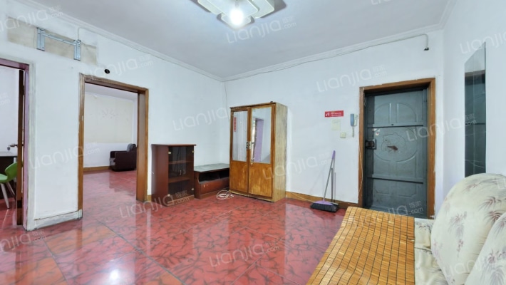 银沙横街15号二手房实景图