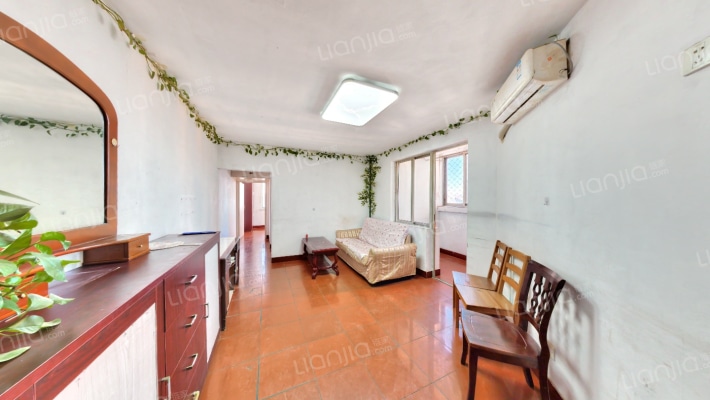 世纪村东区二手房实景图