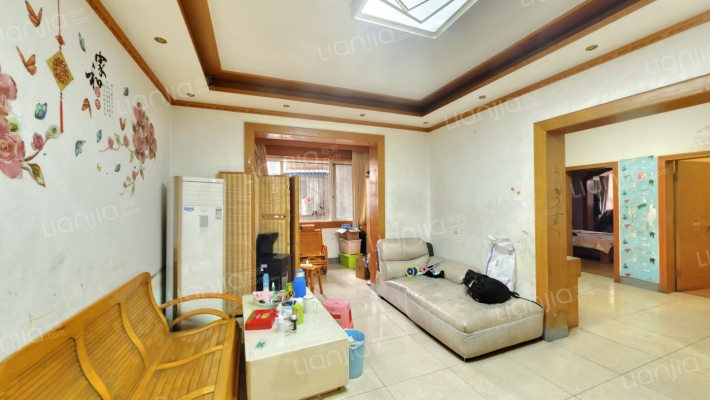 龙华花园二手房实景图