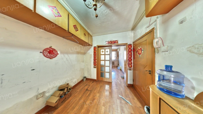 黄平路8号院二手房实景图