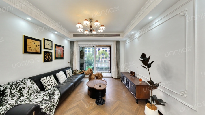 金地格林春岸二期二手房实景图