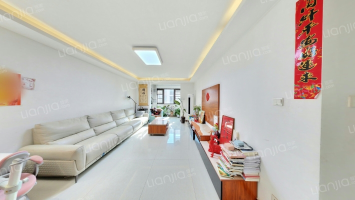 水景雅苑二手房实景图