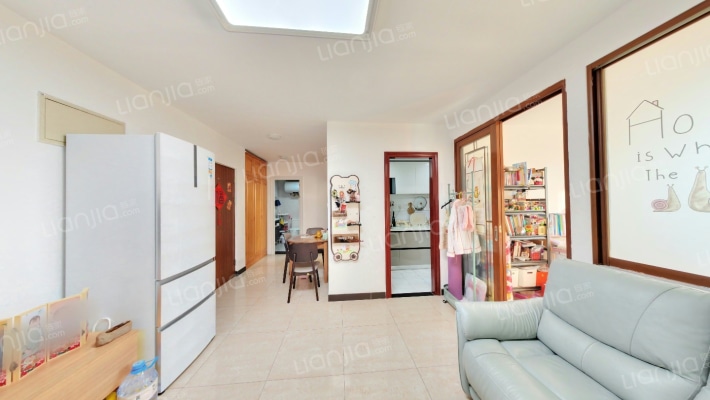 嘉铭桐城F区二手房实景图