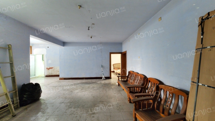 建安公司宿舍二手房实景图