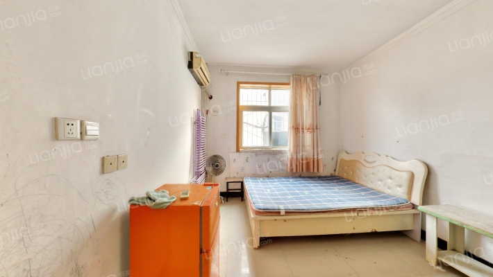 卫生路30号二手房实景图