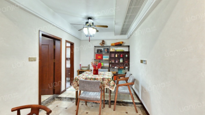 南岭雅舍二手房实景图