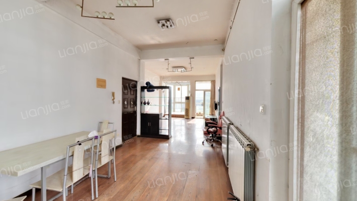 金色港湾一期二手房实景图