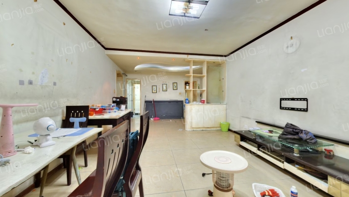 大庆路93号二手房实景图