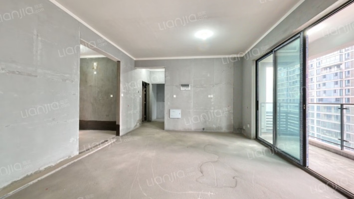 凤栖南庭二手房实景图