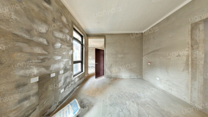 抱犊寨荣逸院子二手房实景图