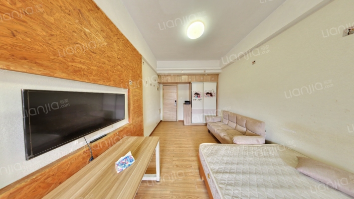 小手公寓二手房实景图