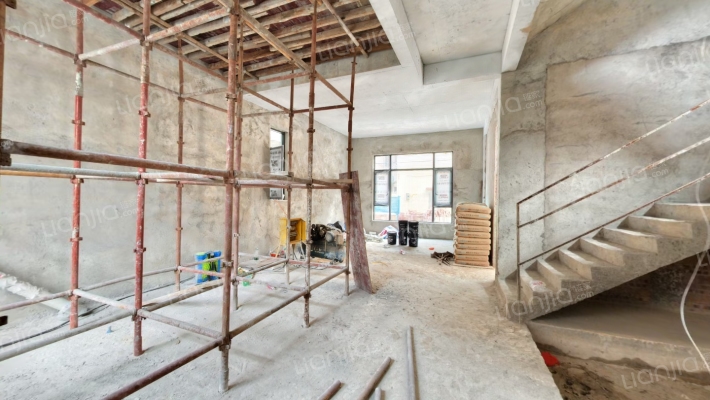 恒美村二手房实景图