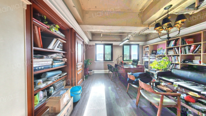 珠江国际大厦二手房实景图