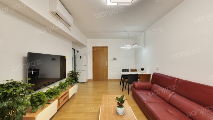 大中华国际金融中心二手房实景图