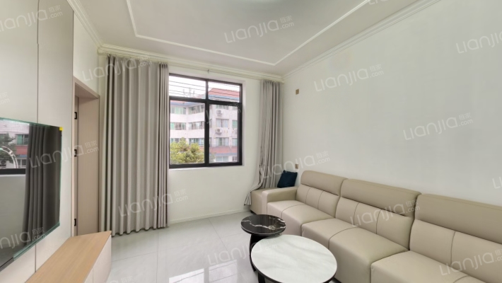 东泰园二手房实景图