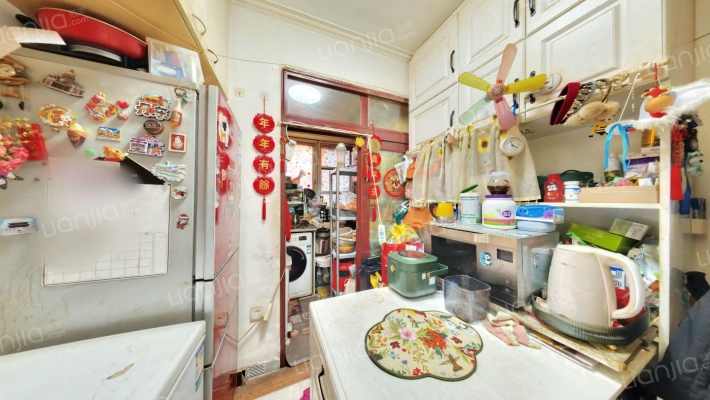 三义西里二手房实景图