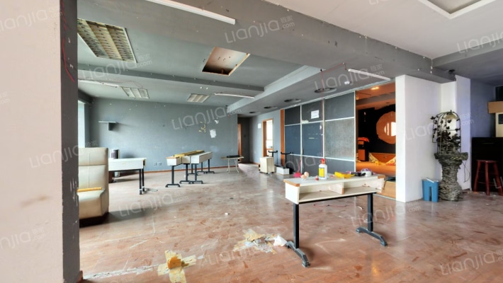 嘉信华庭二手房实景图