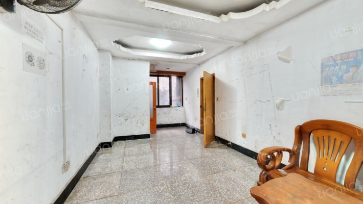 民生路119号二手房实景图