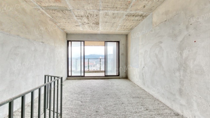 乐湾国际城二手房实景图