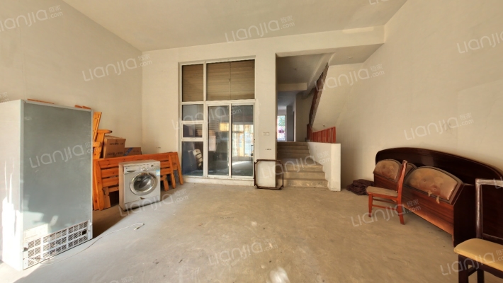 秦淮绿洲东苑二手房实景图