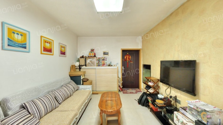 新运公寓二手房实景图