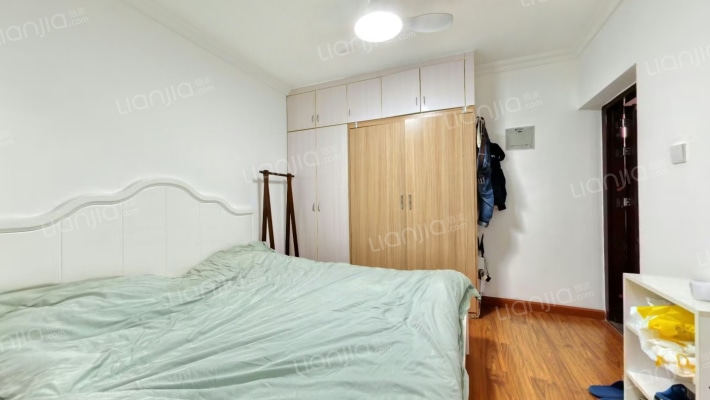 后海名苑居北区二手房实景图