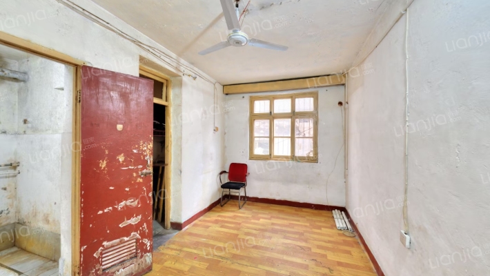 金顶人家二手房实景图