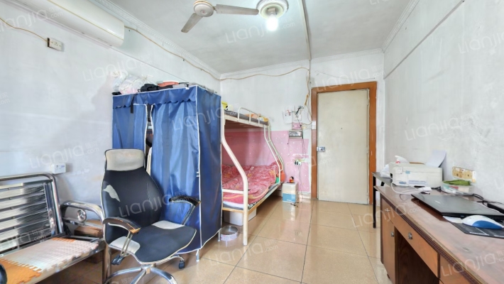 建国路50号二手房实景图