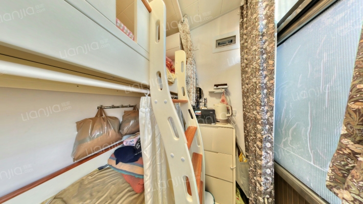 颁赏胡同二手房实景图