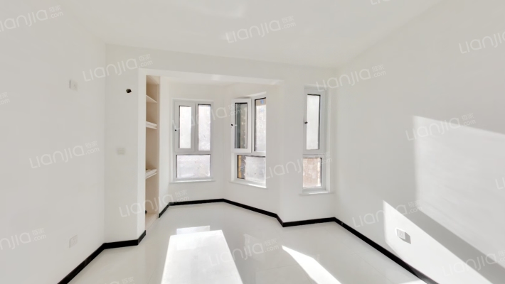 州河湾北园南区二手房实景图