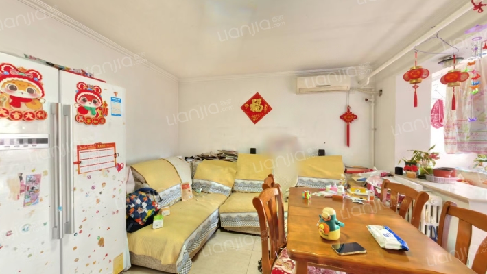 龙乡东区二手房实景图