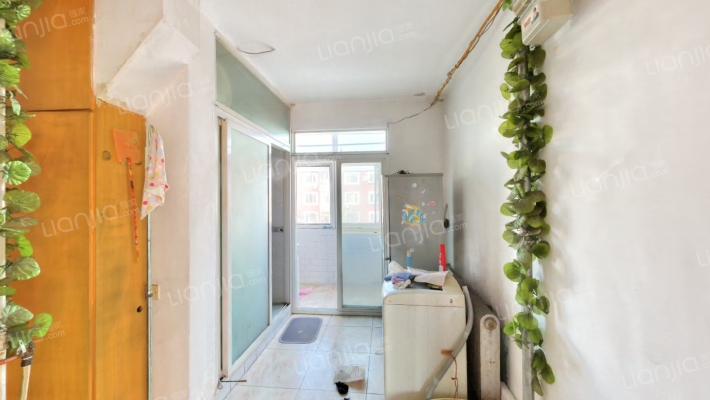 勉业路二手房实景图